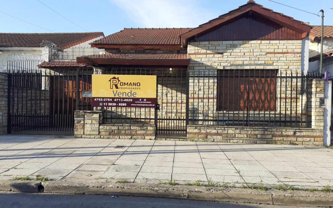 Chalet 5 ambientes Alvear y Rivadavia