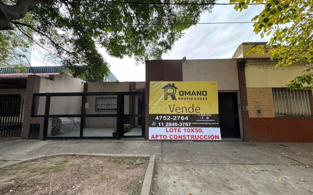 Cod 219 – CASA MULTIFAMILIAR DE 3 Y 4 AMBIENTES CON FONDO LIBRE.