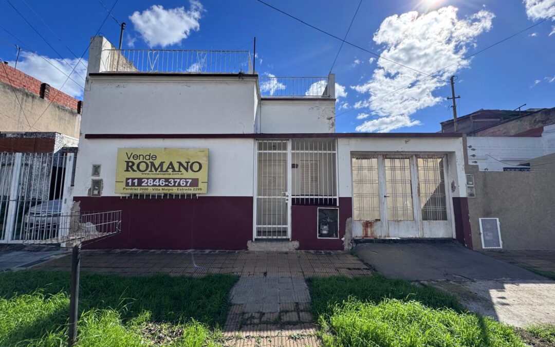 Cod – 223 CASA 3 AMBIENTES AMPLIOS CON FONDO LIBRE, PARRILLA, QUINCHO, TERRAZA Y GARAGE